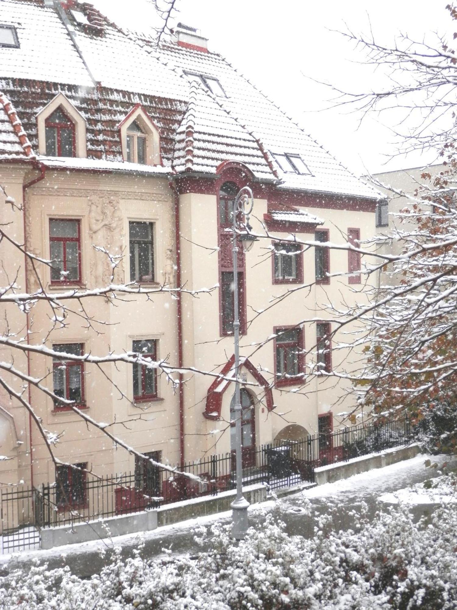 Spacious Apartment Below Spilberk Castle Brno Exterior photo